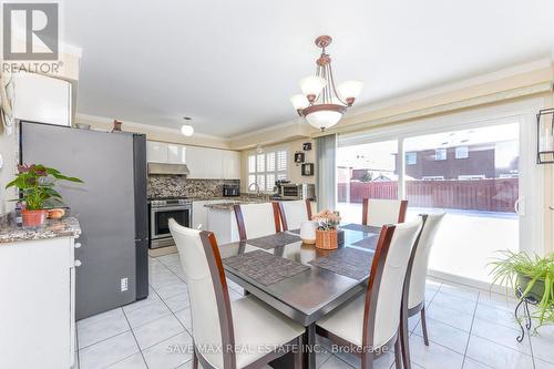 186 Mountainberry Road, Brampton, ON - Indoor Photo Showing Dining Room