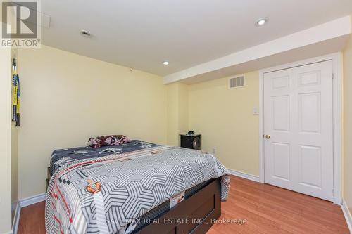 186 Mountainberry Road, Brampton, ON - Indoor Photo Showing Bedroom