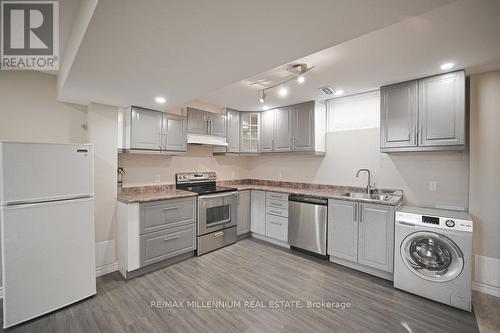 24 Prince Edward Boulevard, Brampton, ON - Indoor Photo Showing Laundry Room