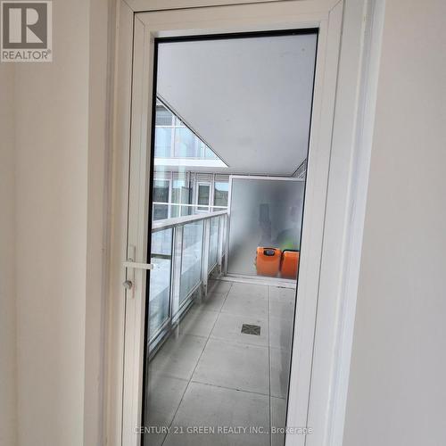 224 - 412 Silver Maple Road, Oakville, ON - Indoor Photo Showing Other Room