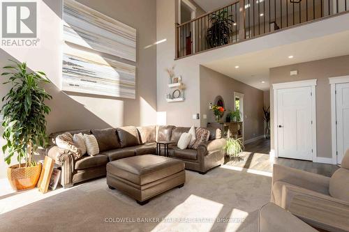 So much natural light! - 8037 Springwater Road, Central Elgin, ON 