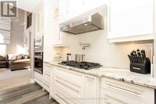 Built in appliances. - 8037 Springwater Road, Central Elgin, ON 