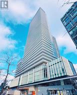 2513 - 15 LOWER JARVIS STREET  Toronto, ON M5E 1R7