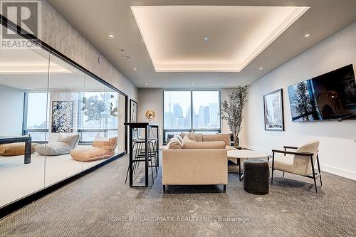 1705 - 35 Parliament Street, Toronto, ON - Indoor