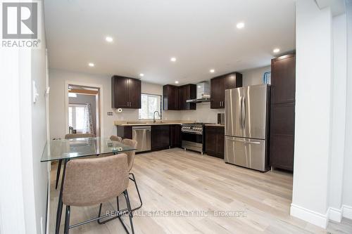 990 Eldon Road, Kawartha Lakes (Oakwood), ON - Indoor Photo Showing Kitchen With Upgraded Kitchen