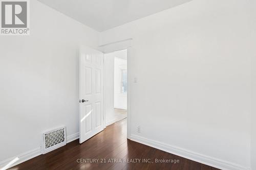 106 Burgar Street, Welland, ON - Indoor Photo Showing Other Room