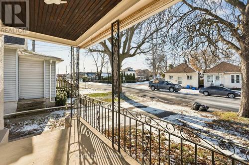 106 Burgar Street, Welland, ON - Outdoor