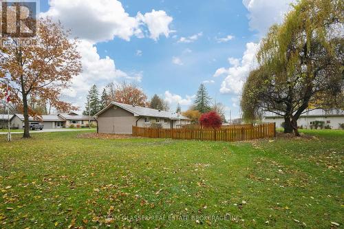 128 Centre Street, North Middlesex (Parkhill), ON - Outdoor
