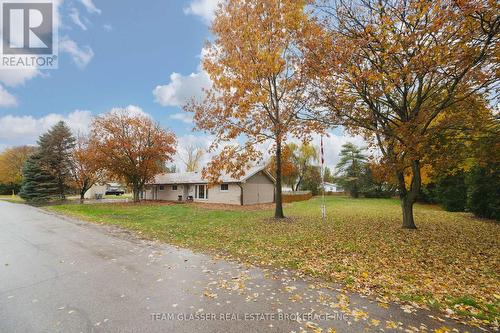 128 Centre Street, North Middlesex (Parkhill), ON - Outdoor