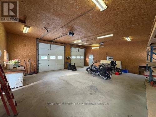 128 Centre Street, North Middlesex (Parkhill), ON - Indoor Photo Showing Garage