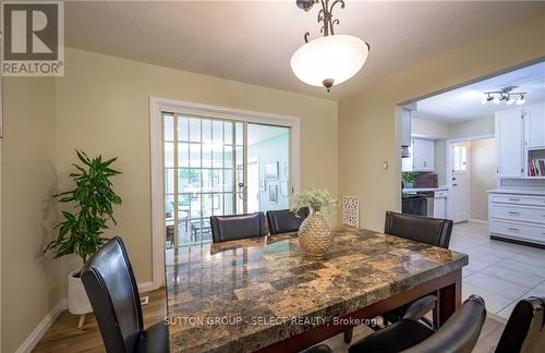 Upper - 6 Kirkton Court, London North (North H), ON - Indoor Photo Showing Dining Room