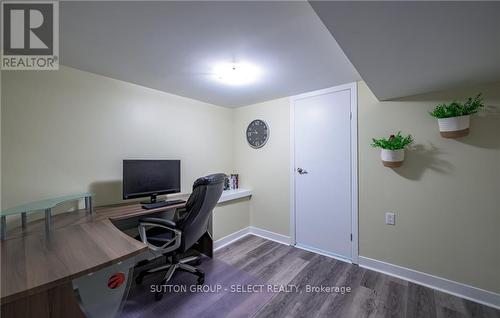 Lower - 6 Kirkton Court, London North (North H), ON - Indoor Photo Showing Office