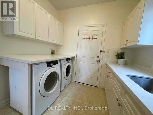 394 Berryhill Drive W, London North, ON - Indoor Photo Showing Laundry Room