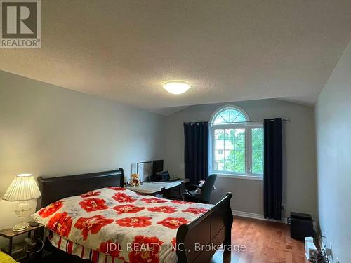 394 Berryhill Drive W, London North, ON - Indoor Photo Showing Bedroom