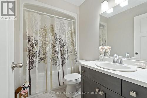 46 Westlake Drive, St. Thomas, ON - Indoor Photo Showing Bathroom