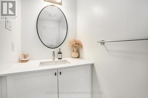 58 Arinto Place, Ottawa, ON - Indoor Photo Showing Bathroom