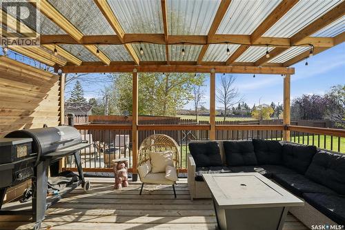86 Mackenzie Crescent, Regina, SK - Outdoor With Deck Patio Veranda With Exterior