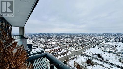 2506 - 105 Oneida Crescent, Richmond Hill, ON - Outdoor With View