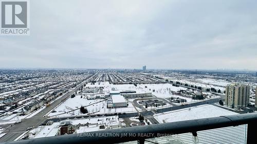 2506 - 105 Oneida Crescent, Richmond Hill, ON - Outdoor With View