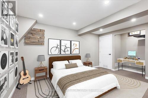 47 - 115 Main Street S, Newmarket, ON - Indoor Photo Showing Bedroom