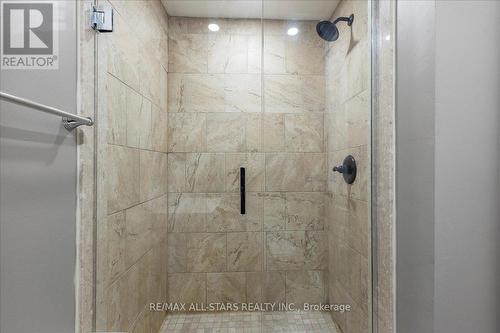 47 - 115 Main Street S, Newmarket, ON - Indoor Photo Showing Bathroom