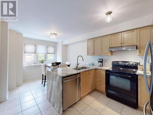 16 Stiles Avenue, Aurora, ON - Indoor Photo Showing Kitchen With Double Sink