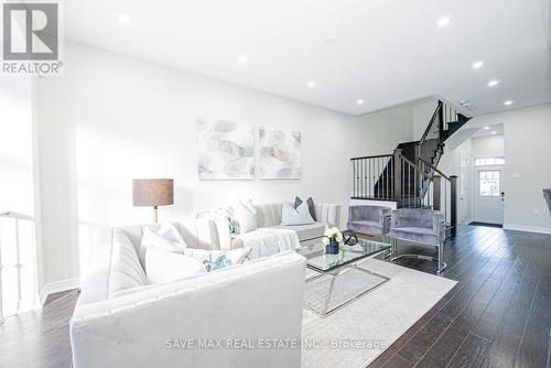 50 Abigail Crescent N, Caledon, ON - Indoor Photo Showing Living Room