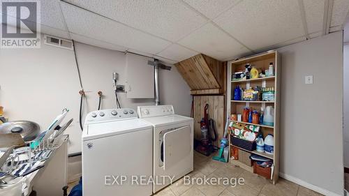 26 Ramsey Crescent, Hamilton, ON - Indoor Photo Showing Laundry Room