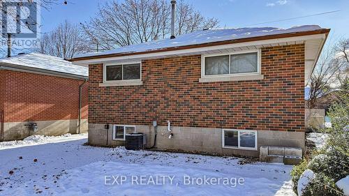 26 Ramsey Crescent, Hamilton, ON - Outdoor With Exterior