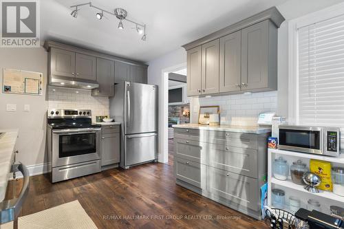 449 King Street E, Cobourg, ON - Indoor Photo Showing Kitchen With Stainless Steel Kitchen With Upgraded Kitchen