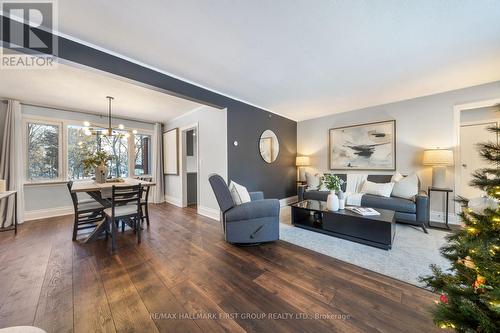 449 King Street E, Cobourg, ON - Indoor Photo Showing Living Room