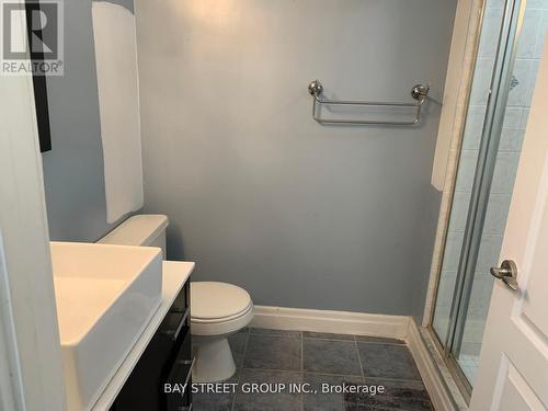 906 - 21 Hillcrest Avenue, Toronto, ON - Indoor Photo Showing Bathroom