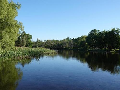 68 Fletcher Drive, Fall River, NS 