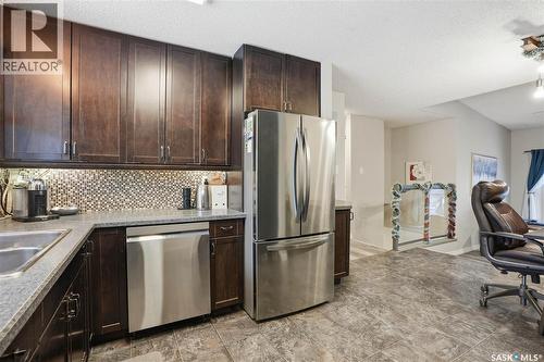 1307 Brown Street, Regina, SK - Indoor Photo Showing Kitchen
