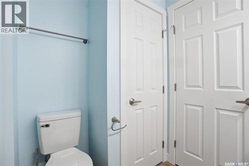 5100 Dewdney Avenue, Regina, SK - Indoor Photo Showing Bathroom