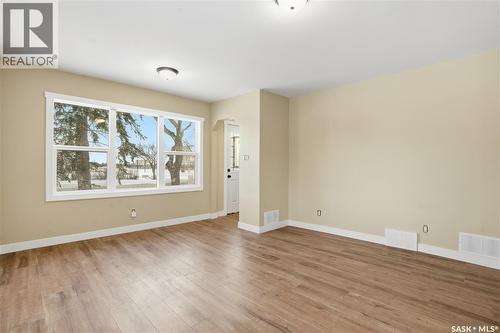 5100 Dewdney Avenue, Regina, SK - Indoor Photo Showing Other Room
