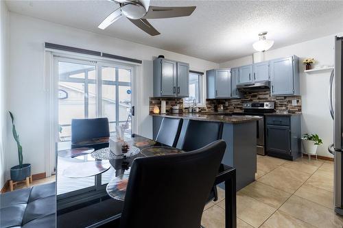 22 Haddon Road, Winnipeg, MB - Indoor