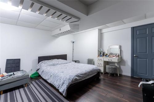 22 Haddon Road, Winnipeg, MB - Indoor Photo Showing Bedroom