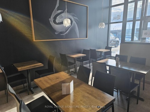 2-5560 Baldwin Street S, Whitby, ON 