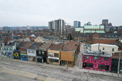 18 Barton Street E, Hamilton, ON 