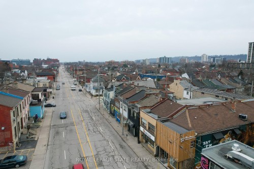 18 Barton Street E, Hamilton, ON 