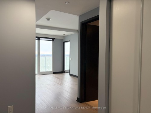 809-3883 Quartz Road, Mississauga, ON - Indoor Photo Showing Other Room