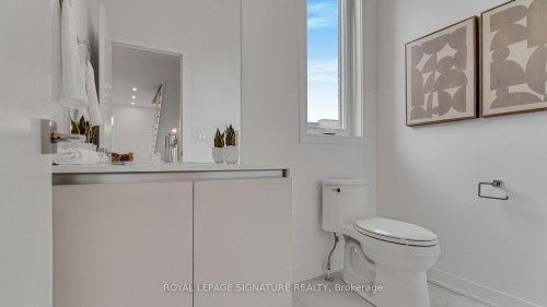 3055 Trailside Drive, Oakville, ON - Indoor Photo Showing Bathroom