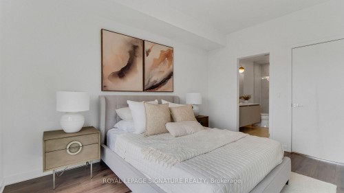 3055 Trailside Drive, Oakville, ON - Indoor Photo Showing Bedroom