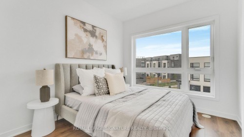 3055 Trailside Drive, Oakville, ON - Indoor Photo Showing Bedroom