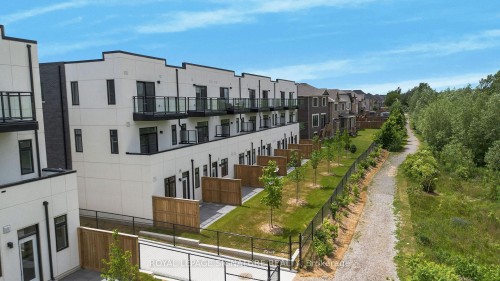 3055 Trailside Drive, Oakville, ON - Outdoor With Balcony