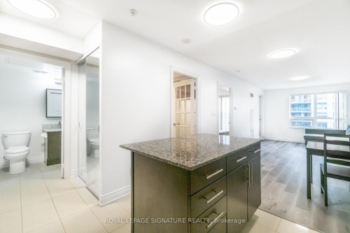 809-60 South Town Centre Boulevard, Markham, ON - Indoor