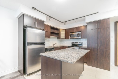 809-60 South Town Centre Boulevard, Markham, ON - Indoor Photo Showing Kitchen With Upgraded Kitchen