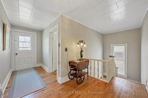 317 Main Street E, Shelburne, ON - Indoor Photo Showing Other Room