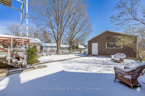 317 Main Street E, Shelburne, ON - Outdoor